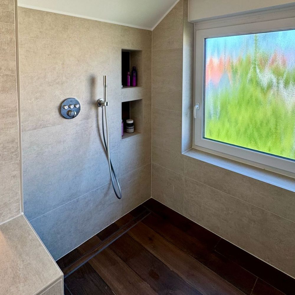 Pose de carrelage douche